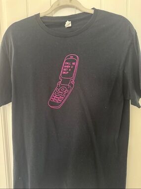 Gildan Black T-Shirt with Hot Pink Flip Phone Graphic
